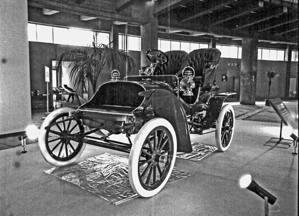 (01-1a)266-18 1905 Franklin Model E Gentleman's Roadster.jpg